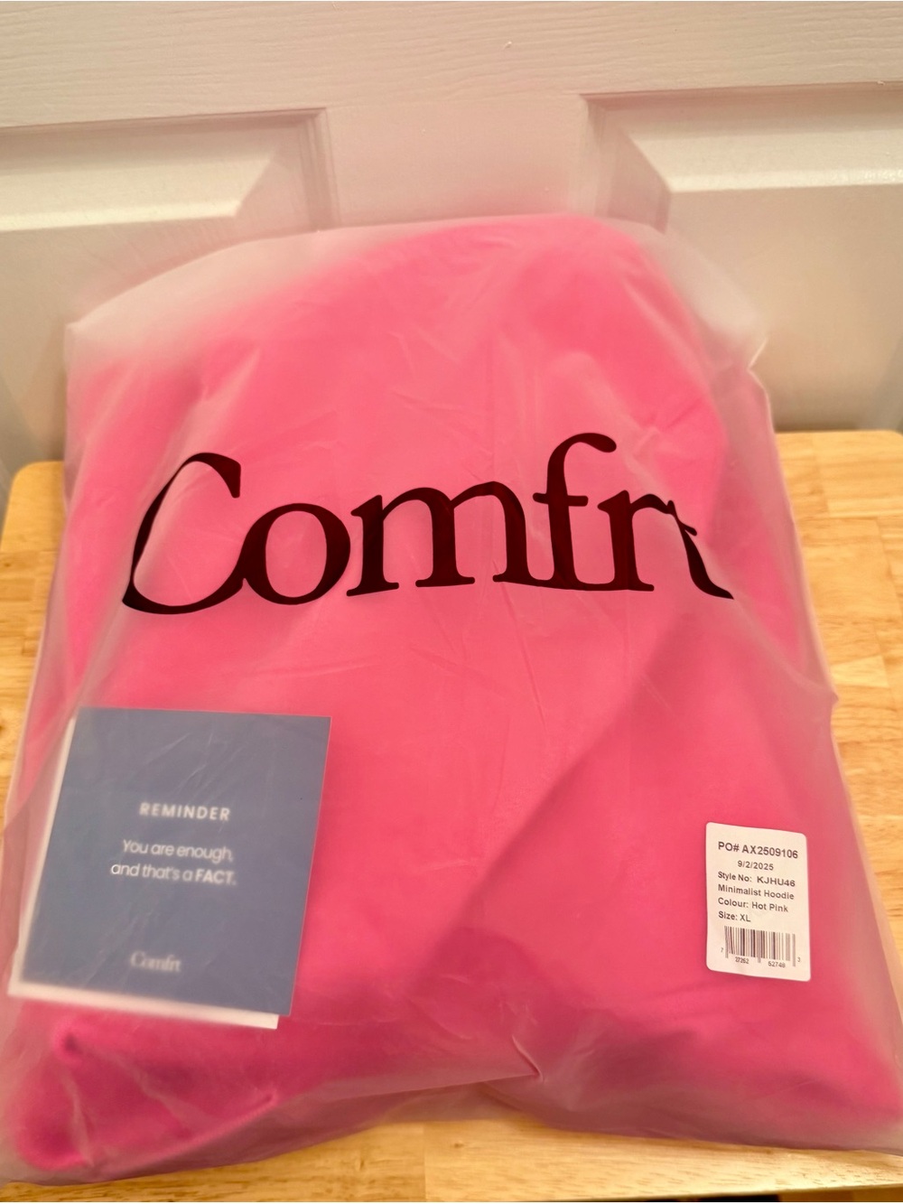 Comfrt Minimalist Hoodie Hot Pink Size XL Oversized Pullover New in Package